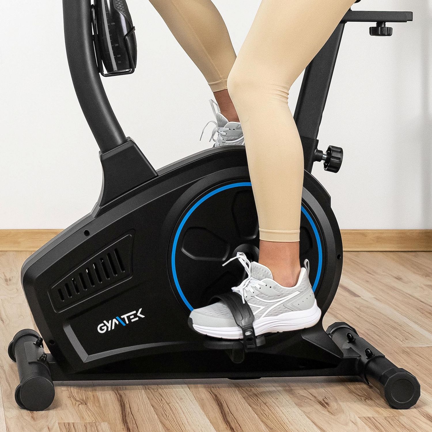 Велотренажер Gymtek XB2000 електромагнітний синій — мініатюра 8