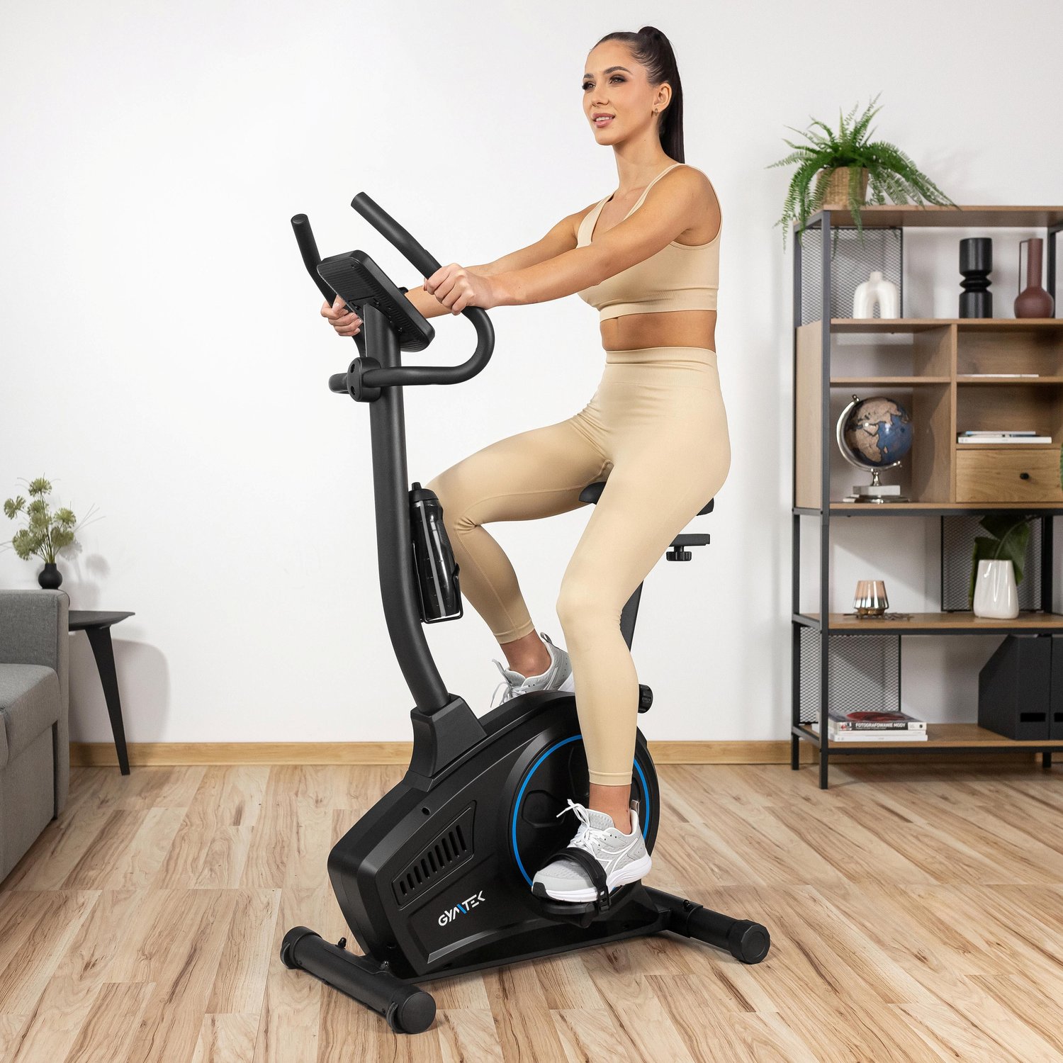 Велотренажер Gymtek XB2000 електромагнітний синій — фото 3