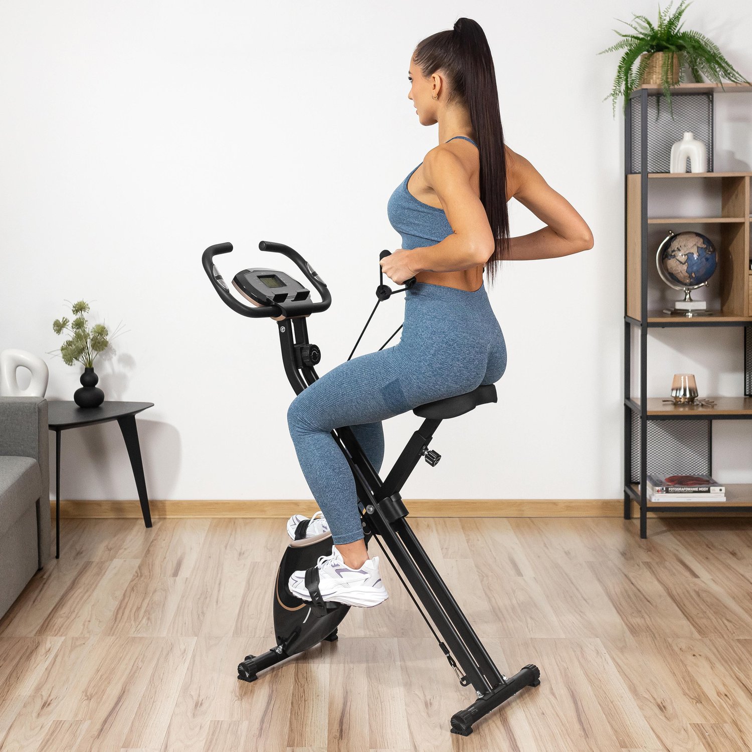 Велотренажер Gymtek FX600 магнітний складний з еспандерами золотий — фото 3