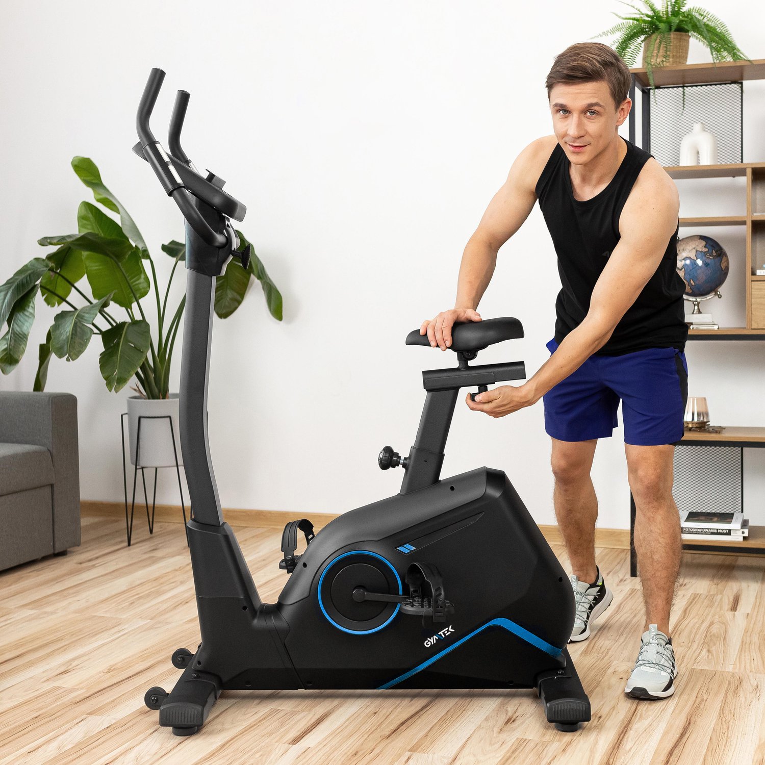 Велотренажер Gymtek XB4500 електромагнітний синій — мініатюра 7