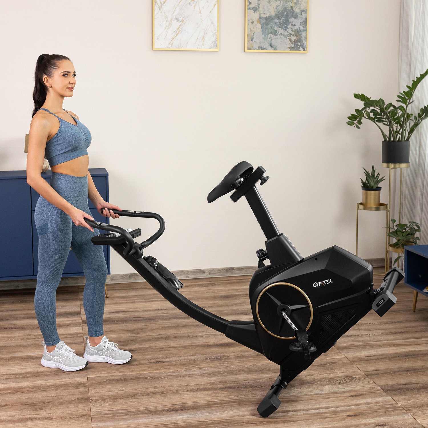 Велотренажер Gymtek XB4000 iConsole+ електромагнітний золотий — мініатюра 10