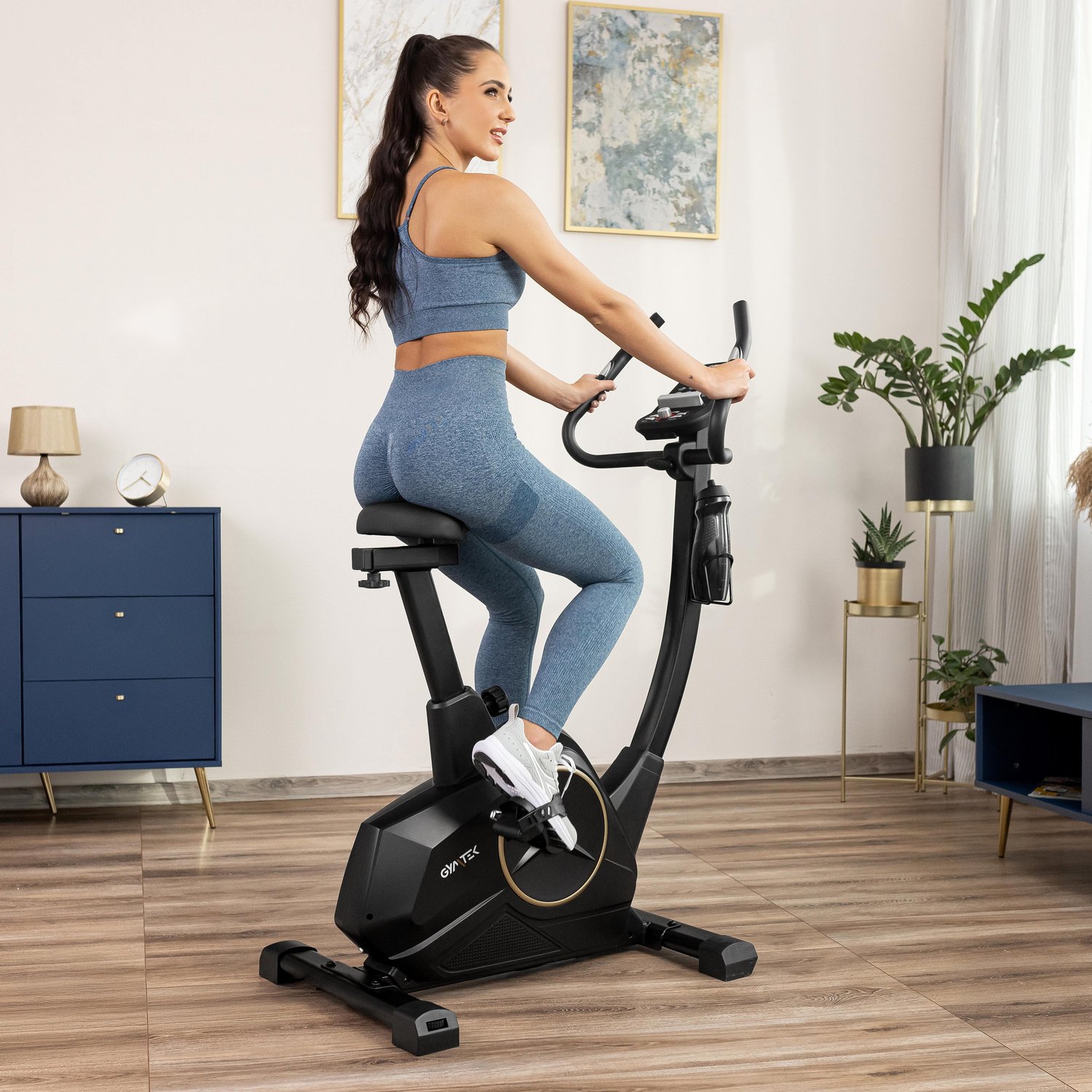 Велотренажер Gymtek XB4000 iConsole+ електромагнітний золотий — фото 3